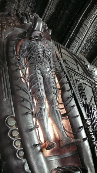 Illustration for article titled Prometheus set photos show what's under the Engineers' robes, plus a never-before-seen character
